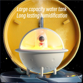 Astronaut Humidifier For Bedroom Mini Air Humidifier Space Planet Air Humidifier USB Electric Ultrasonic Cool Water Mist Aroma Diffuser With LED Light